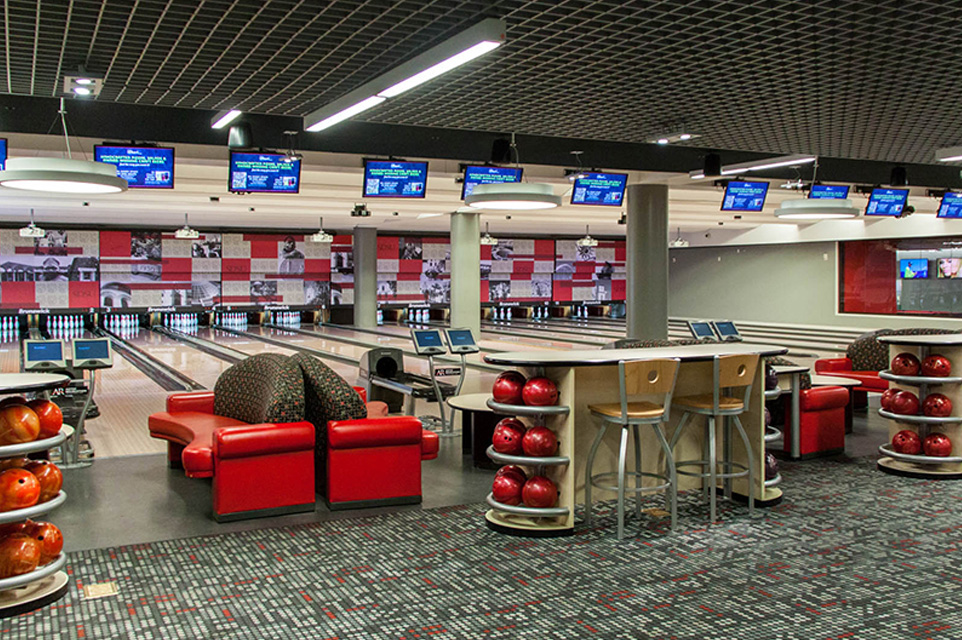 Conrad Prebys Aztec Student Union: Bowling Lanes